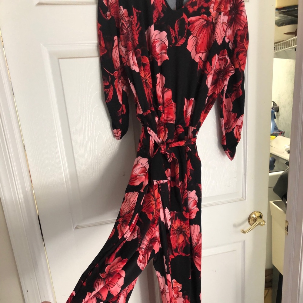 Colorful one piece pants outfit